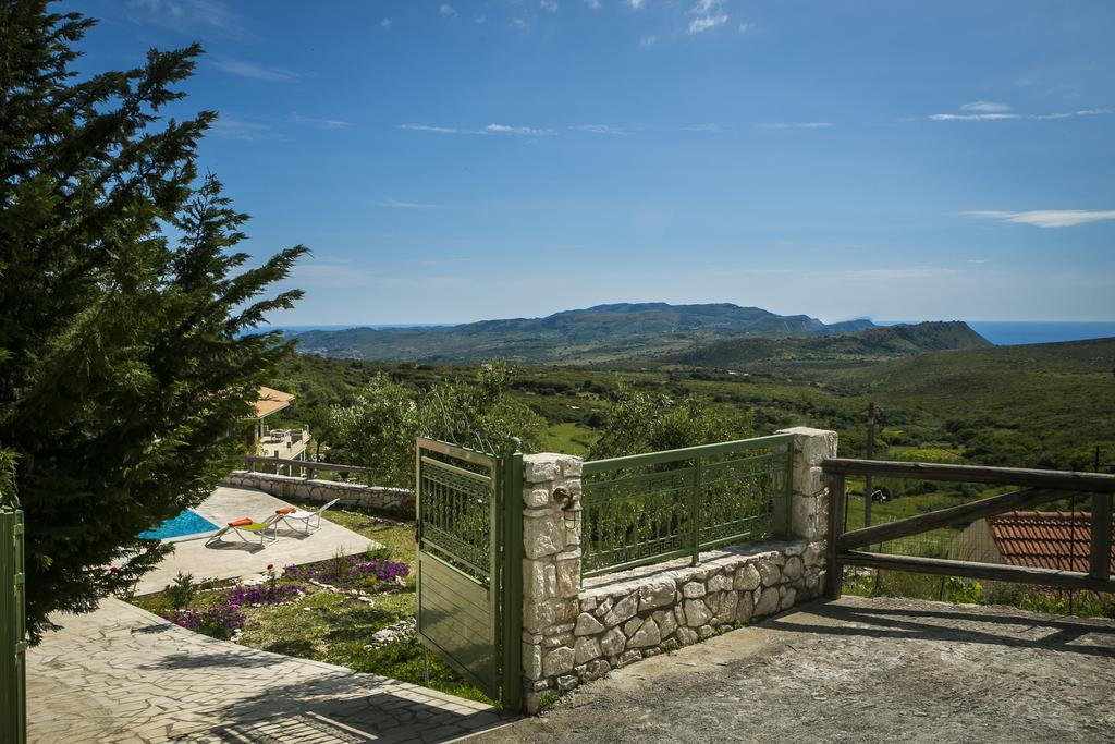 Country Villa Athéras Exterior photo